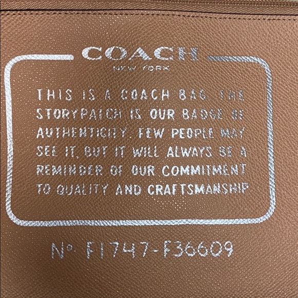Coach - Picture 5 of 5